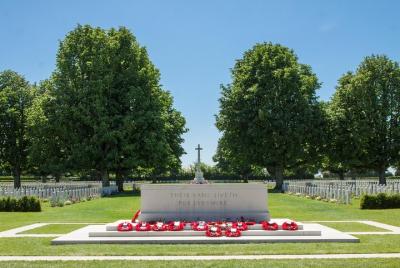 Private 8/9 hour tour to British landing beaches from Le Havre wi Private 8/9 hour tour to British landing beaches from Le Havre wi