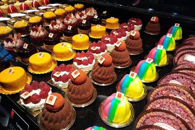  Small Group Gourmet tour of Old Lyon and Les Halles Paul Bocuse 