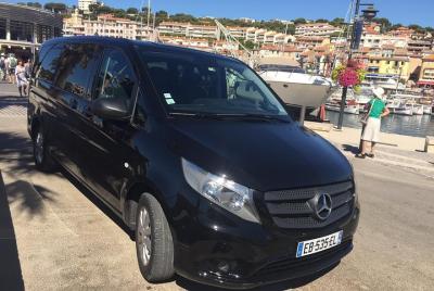 Marseille Airport or City Private Transfer to Avignon