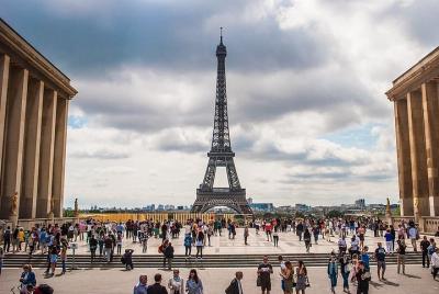 Private City tour of Paris from Disneyland with drop off in Paris City Private City tour of Paris from Disneyland with drop off in Paris City