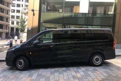Private transfer from Charles de Gaulle or Orly airport to Disneyland or back Private transfer from Charles de Gaulle or Orly airport to Disneyland or back