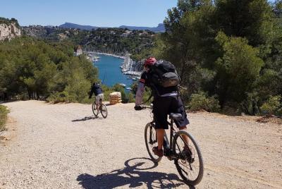Cross country E-Bike Tour of Marseille Calanques Cross country E-Bike Tour of Marseille Calanques