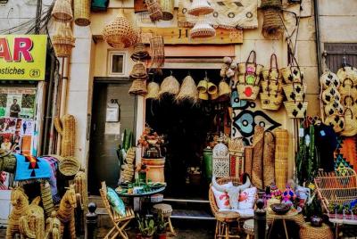 Noailles: a mixed neighborhood and its exotic market Noailles: a mixed neighborhood and its exotic market