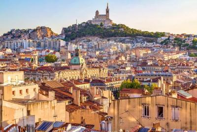 Discover Marseille in 90 minutes with a Local Discover Marseille in 90 minutes with a Local