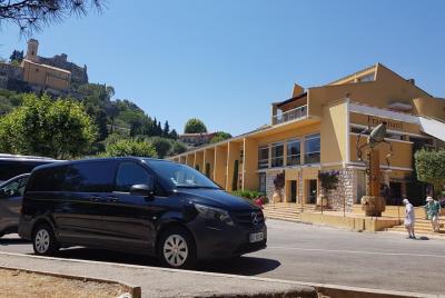 Private transfer from Marseille Airport to Avignon Private transfer from Marseille Airport to Avignon