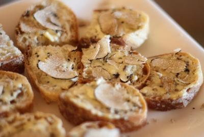 Gourmet truffles & chocolat day private & guide tour