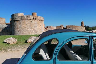Excursions on commented circuits in Cases de Pene in 2 Citroën CV Excursions on commented circuits in Cases de Pene in 2 Citroën CV