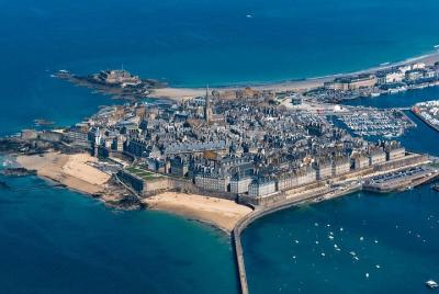 Day trip with local driver to Mt Saint-Michel Cancale and Saint-Malo from Rennes Day trip with local driver to Mt Saint-Michel Cancale and Saint-Malo from Rennes