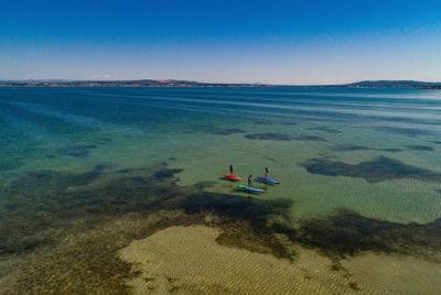 Stand-up-paddle on Laguna of Thau, Sete Stand-up-paddle on Laguna of Thau, Sete