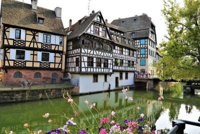 Guided tour “Love stories of Strasbourg”