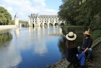 Loire Valley Day Tour: Chambord & Chenonceau including lunch at a private castle Loire Valley Day Tour: Chambord & Chenonceau including lunch at a private castle