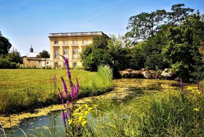 Private Tour : The Queen’s Hamlet in Versailles