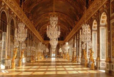 Versailles Palace & Gardens Priority Access Tour from Versailles