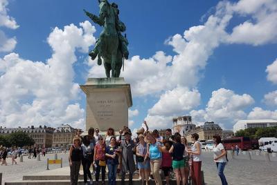 Historical treasure hunt in the city of Versailles