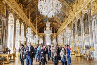 Versailles Palace Tour in Paris Versailles Palace Tour in Paris