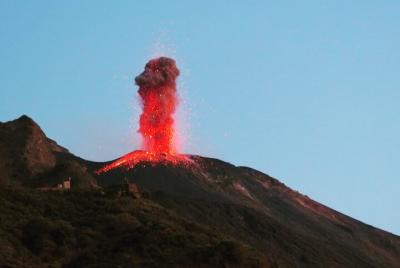 Observation of Volcanic Activity at 300 Meters in Stromboli Observation of Volcanic Activity at 300 Meters in Stromboli