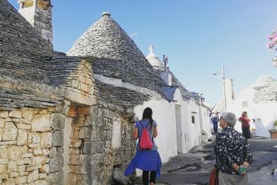 Discovering Alberobello and Locorotondo