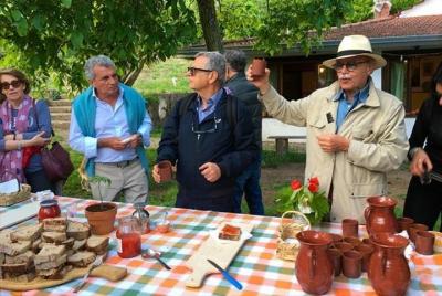 King Fiascone Experience - Happy Hour in Red