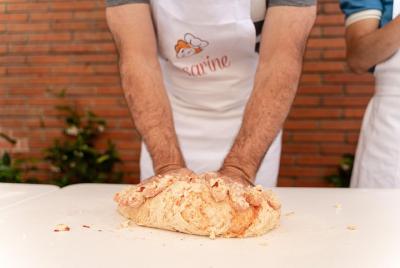 Private Pizza & Tiramisu Class at a Cesarina Private Pizza & Tiramisu Class at a Cesarina's home with tasting in Arezzo