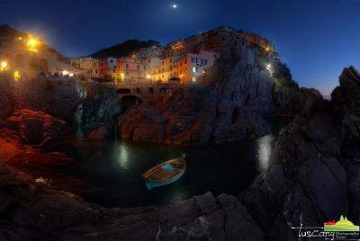 The Sharp Cinque Terre Tour – From Sunrise to Sunset – Photo Tour & Workshop The Sharp Cinque Terre Tour – From Sunrise to Sunset – Photo Tour & Workshop