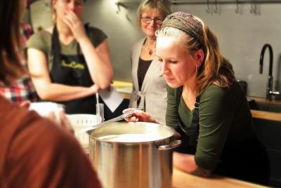 Pienza: Cooking class in a farmhouse. Discover traditional tuscan dishes Pienza: Cooking class in a farmhouse. Discover traditional tuscan dishes