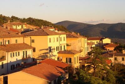 Private Transfer from Accommodation in CORTONA to Accommodation in ROME Private Transfer from Accommodation in CORTONA to Accommodation in ROME