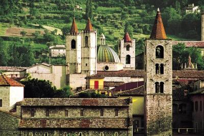 Private guided walking tour of Ascoli Piceno