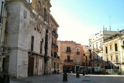 Wonderful Bari Self-Guided Audio Tour Wonderful Bari Self-Guided Audio Tour