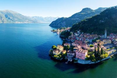 Private Lake Como and surrounding wine region tour from Milan Private Lake Como and surrounding wine region tour from Milan