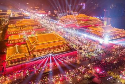 Xian Night Tour: Grand Tang Dynasty Ever-Bright City, Music Fount Xian Night Tour: Grand Tang Dynasty Ever-Bright City, Music Fount