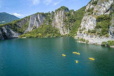 Canoe or stand up paddle tour with guide Canoe or stand up paddle tour with guide
