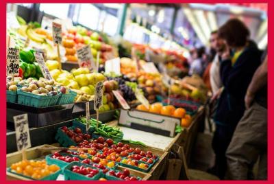 Local market visit and dining experience at a local Local market visit and dining experience at a local's home in Brindisi