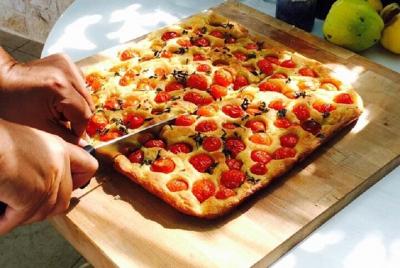 Food and Wine Tour: Italian Pizza Food and Wine Tour: Italian Pizza