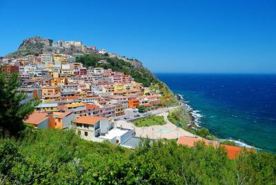 Cagliari: Castelsardo and the Sardinian Pyramide Cagliari: Castelsardo and the Sardinian Pyramide