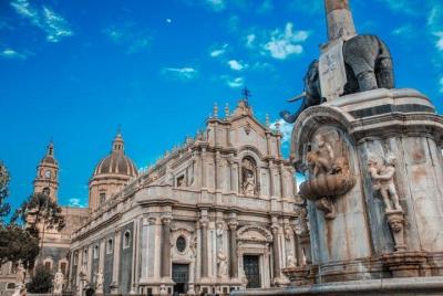 Discover Catania from fabulous viewpoints with your personal phot Discover Catania from fabulous viewpoints with your personal phot
