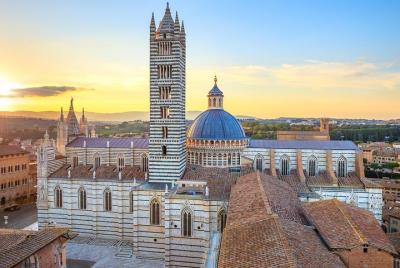 San Gimignano, Siena, Monteriggioni: Fully Escorted Tour, Lunch & Wine Tasting San Gimignano, Siena, Monteriggioni: Fully Escorted Tour, Lunch & Wine Tasting
