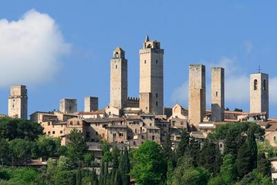 Siena, San Gimignano and Pisa: Fully Escorted Tour from Florence with Lunch  Siena, San Gimignano and Pisa: Fully Escorted Tour from Florence with Lunch