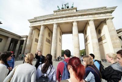Warnemuende Shore Excursion: Private Berlin Tour Warnemuende Shore Excursion: Private Berlin Tour
