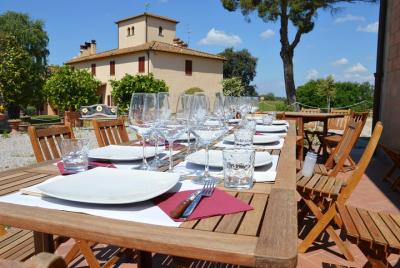 Private Wine Tasting in Chianti with Light Lunch  Private Wine Tasting in Chianti with Light Lunch