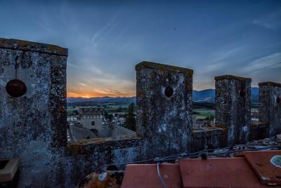 Guided tour and aperitif on the battlements of the Castle of Scarperia Guided tour and aperitif on the battlements of the Castle of Scarperia
