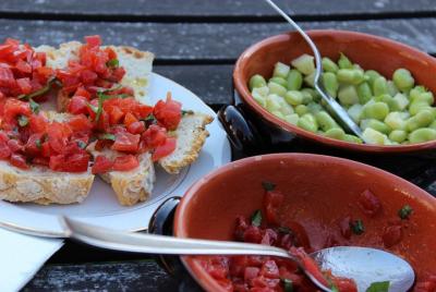 Private Market Tour and Tuscan Cooking Class with a Local