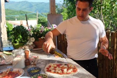 Private Pizza Making Experience in Florence Countryside Private Pizza Making Experience in Florence Countryside