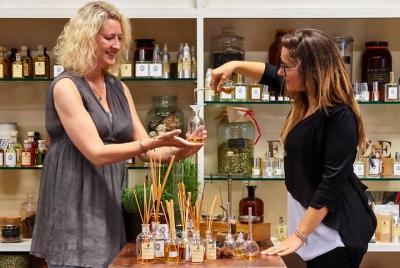 Perfume Masterclass in Florence: Make your Own Personal Fragrance Perfume Masterclass in Florence: Make your Own Personal Fragrance