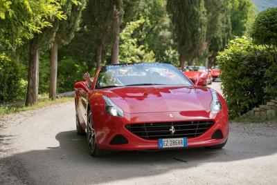 Chianti / San Gimignano / Siena-Tour in Ferrari Chianti / San Gimignano / Siena-Tour in Ferrari