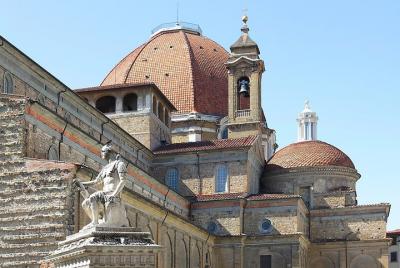 Florence Medici Mile Walking Tour along the path of Medici family Residences Florence Medici Mile Walking Tour along the path of Medici family Residences