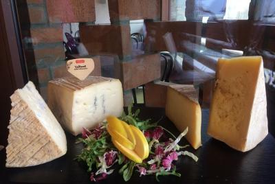 Cheese & Ham lovers Cheese & Ham lovers' full day tour - Lake Como