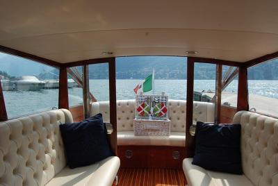 Pic-nic with typical Italian products on Lake Como Pic-nic with typical Italian products on Lake Como