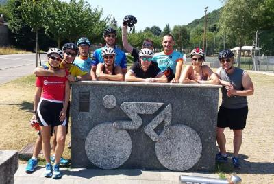Group Bike Tour: Onno & Ghisallino (E-bikes and Road bikes) Group Bike Tour: Onno & Ghisallino (E-bikes and Road bikes)