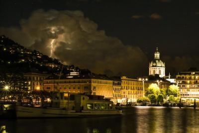 Lake Como, the downtown of Como, private guided tour by night Lake Como, the downtown of Como, private guided tour by night