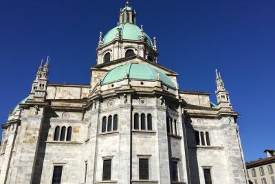 Private Guided Walking Tour into the old streets of Como Private Guided Walking Tour into the old streets of Como